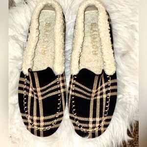 Rothy’s Cozy Plaid Slippers - Black and Camel/Tan